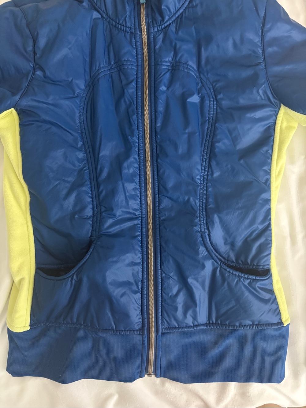 Lululemon Uba Scuba Hoodie Puffer Jacket Blue Yellow Size 6 - Picture 4 of 5